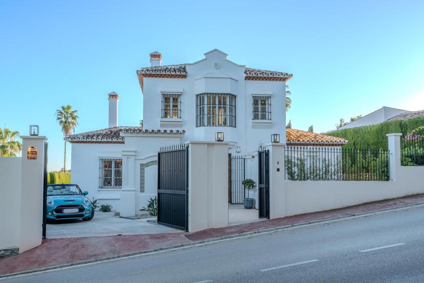 4 dormitorios Villa en Venta Elviria