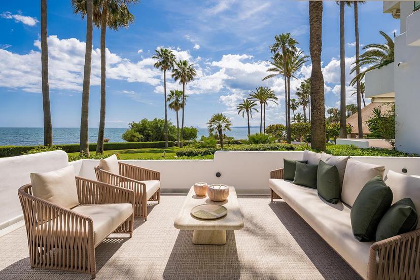 3 dormitorios Apartamento Planta Baja en Venta Estepona