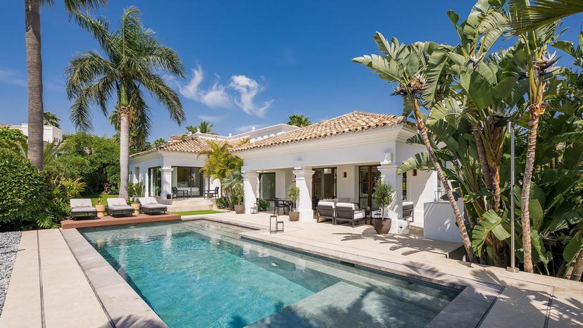 4 dormitorios Villa en Venta Nueva Andalucía