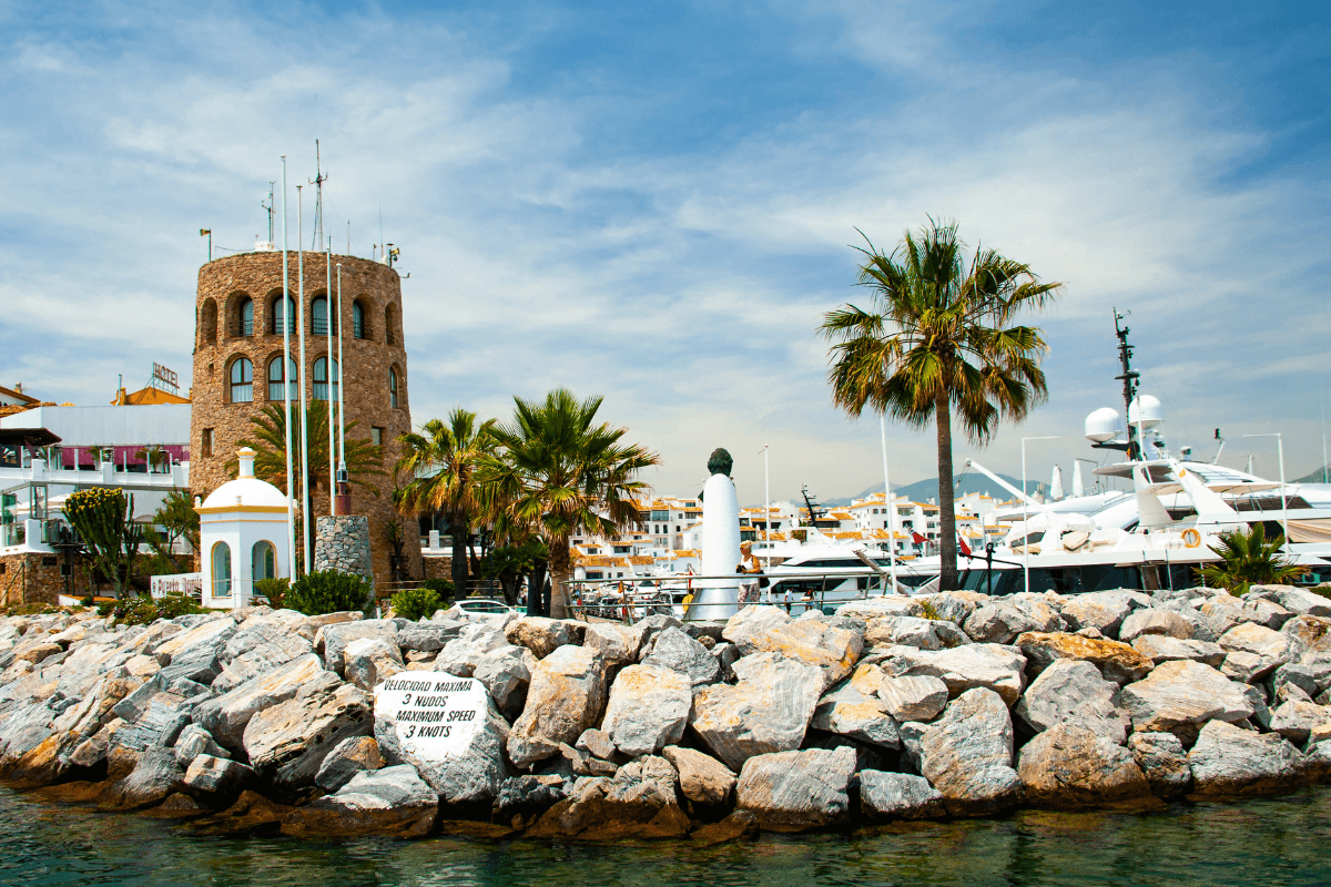 ¿Qué le parece… Navidad y Año Nuevo en Marbella?