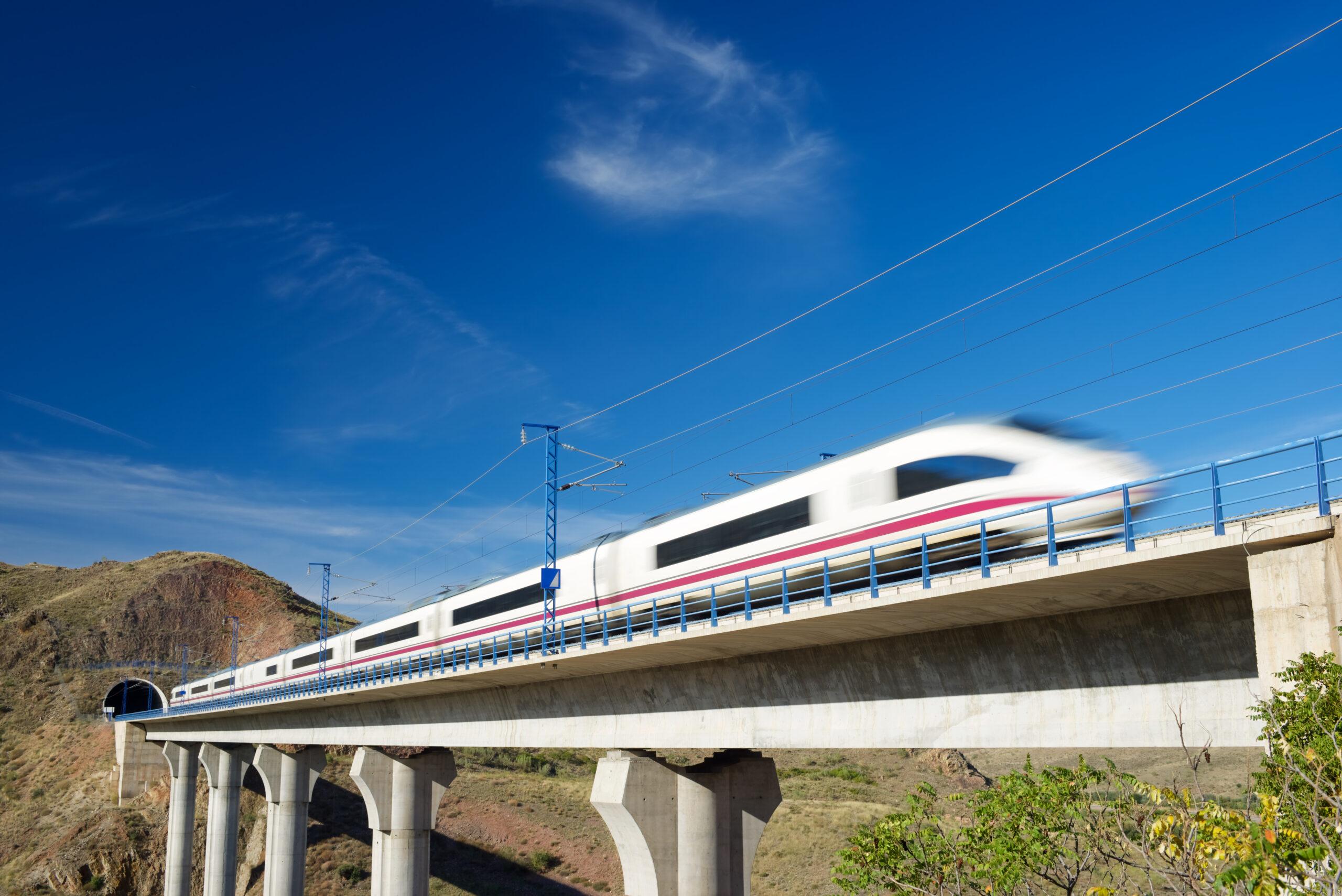 ¿De España a Marruecos en tren de alta velocidad? Vuelve el proyecto del túnel