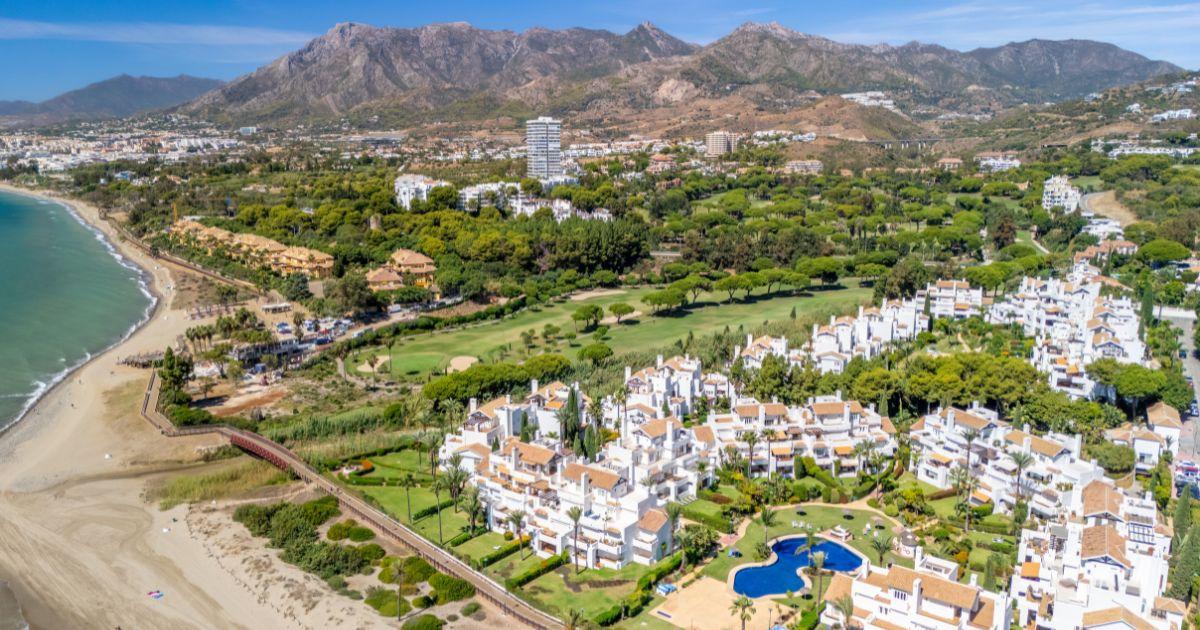 Los precios de la vivienda en España han subido un 12,2 %. Los polacos siguen comprando y recurren cada vez más al mercado de segunda mano